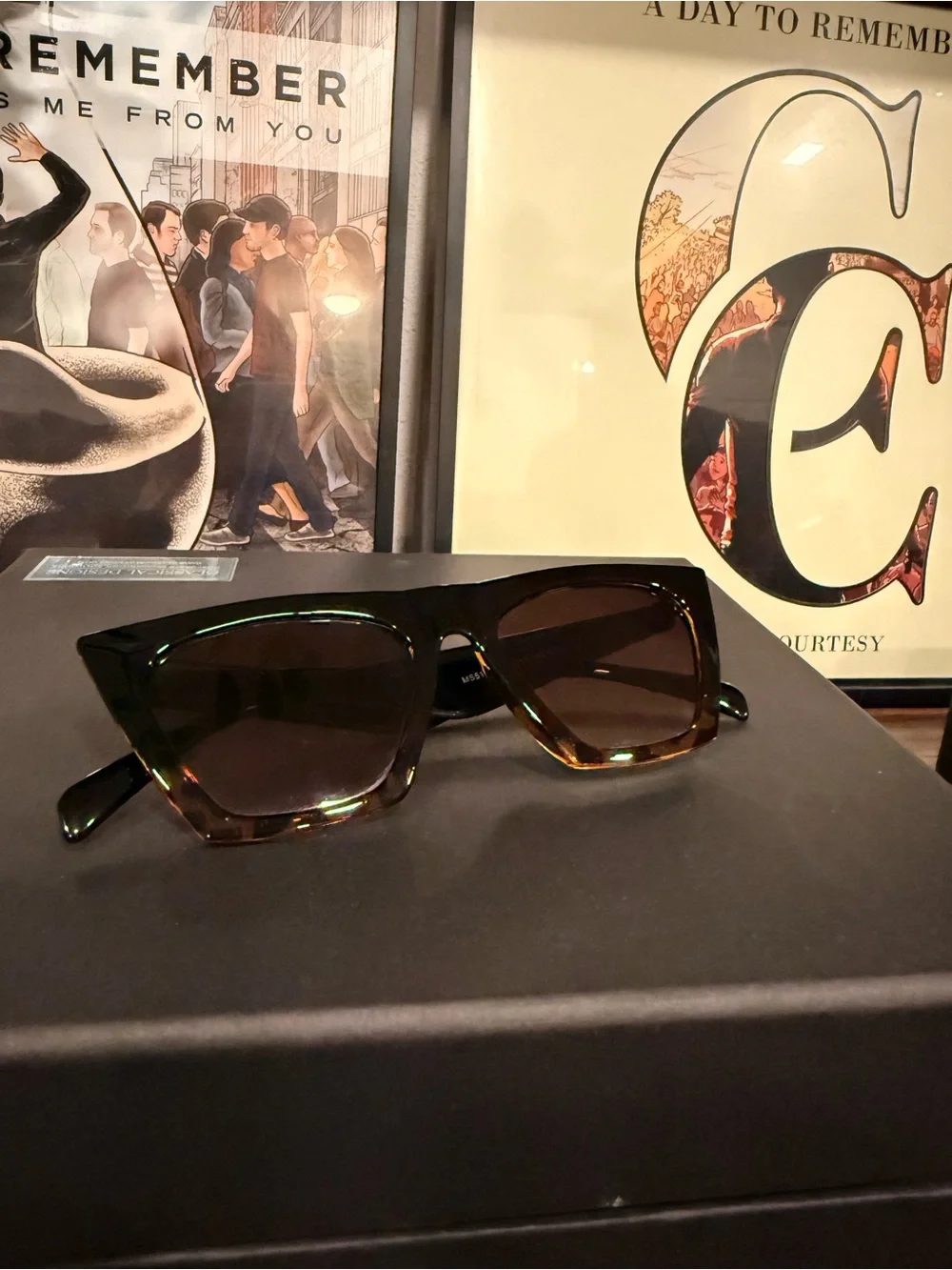 Source Unknown Tortoiseshell Cat-Eye Sunglasses - Brown Lenses